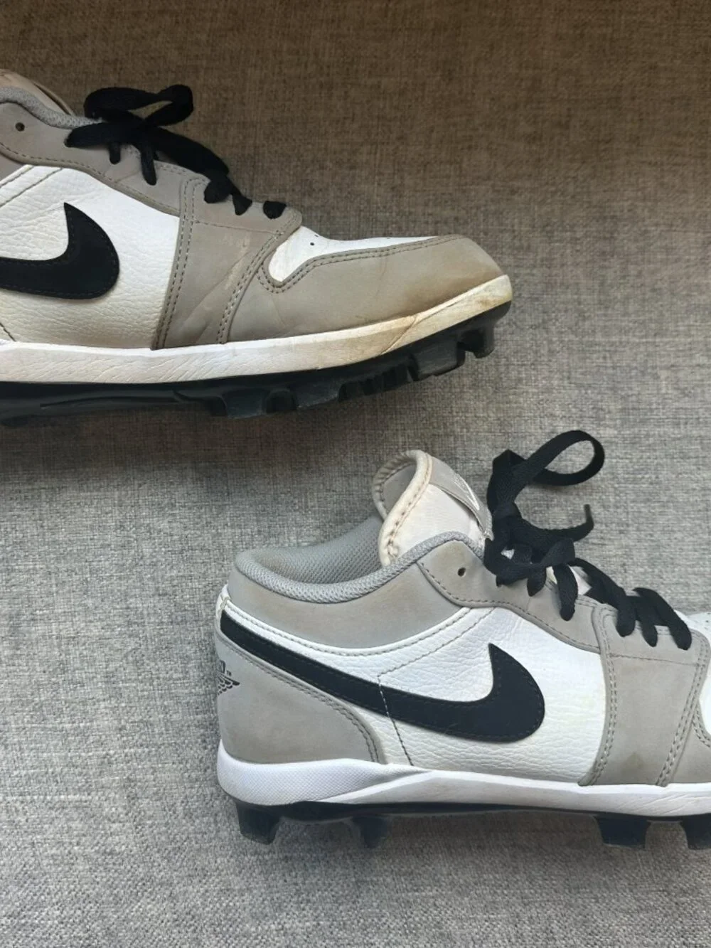 Jordan 1 Retro MCS Baseball Cleats Grey-White-Black Size 9